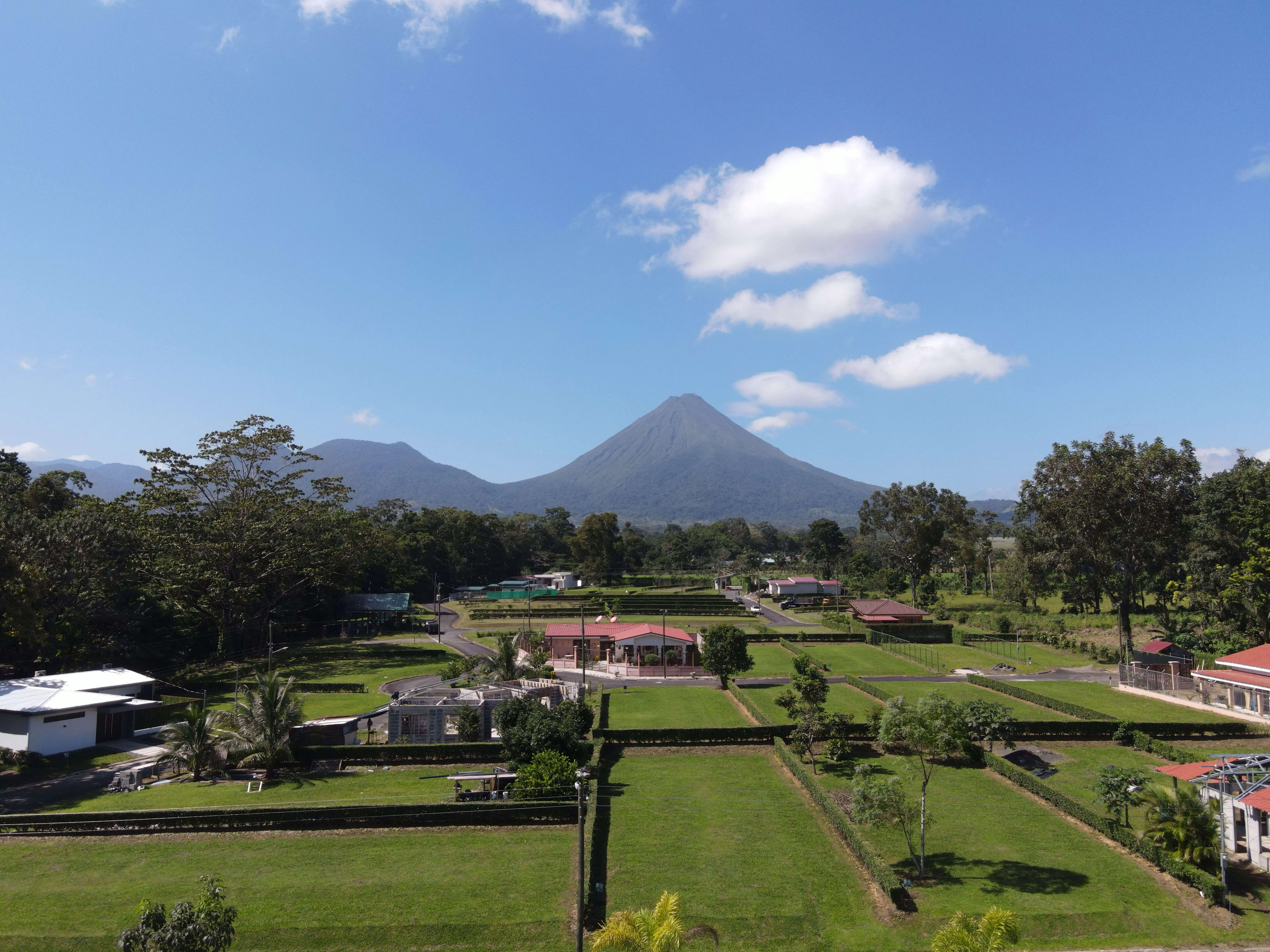 ¿Recesión global? Por qué ahora es el mejor momento para invertir en terrenos en Costa Rica